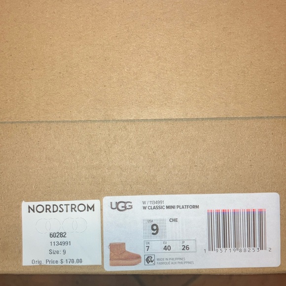 Brand New In Original Box~UGG CLASSIC MINI PLATFORM~Women’s Sz. 9 - Picture 3 of 6